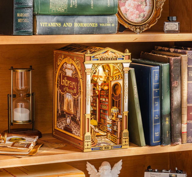 Robotime Rolife Library of Wonders DIY Book Nook TGB16