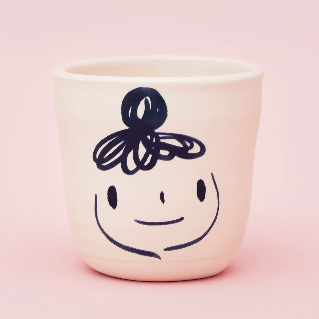 Brut Cake 100 Smiling Mugs Hope 8.5cm