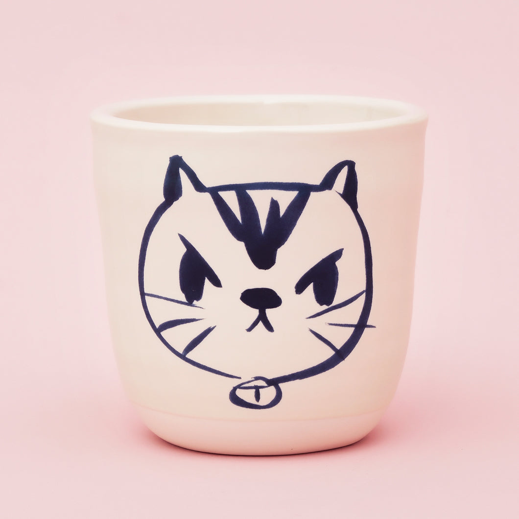 Brut Cake 100 Smiling Mugs Fizzy 8.5cm