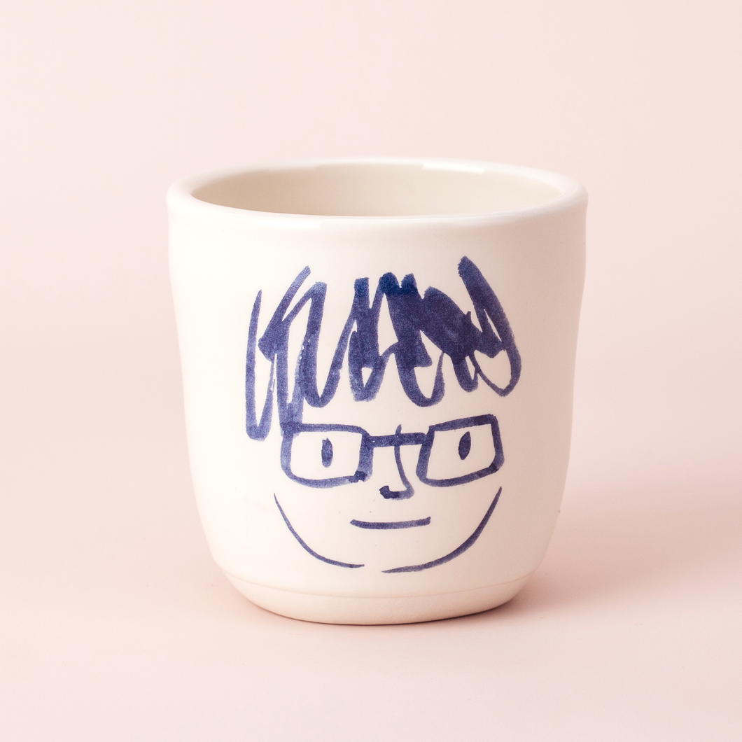 Brut Cake 100 Smiling Mugs Drew 8.5cm