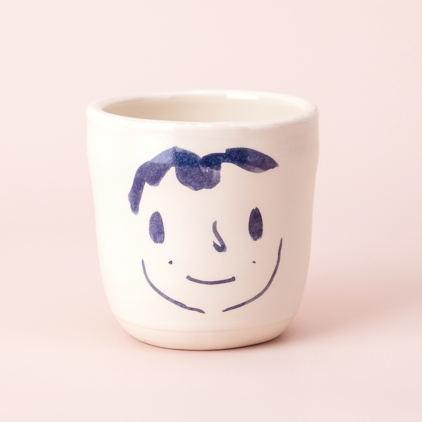 Brut Cake 100 Smiling Mugs Dong 8.5cm