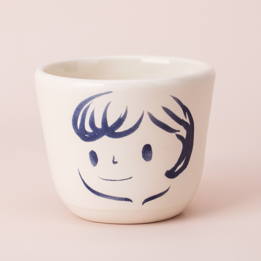 Brut Cake 100 Smiling Mugs Carly 9.5cm
