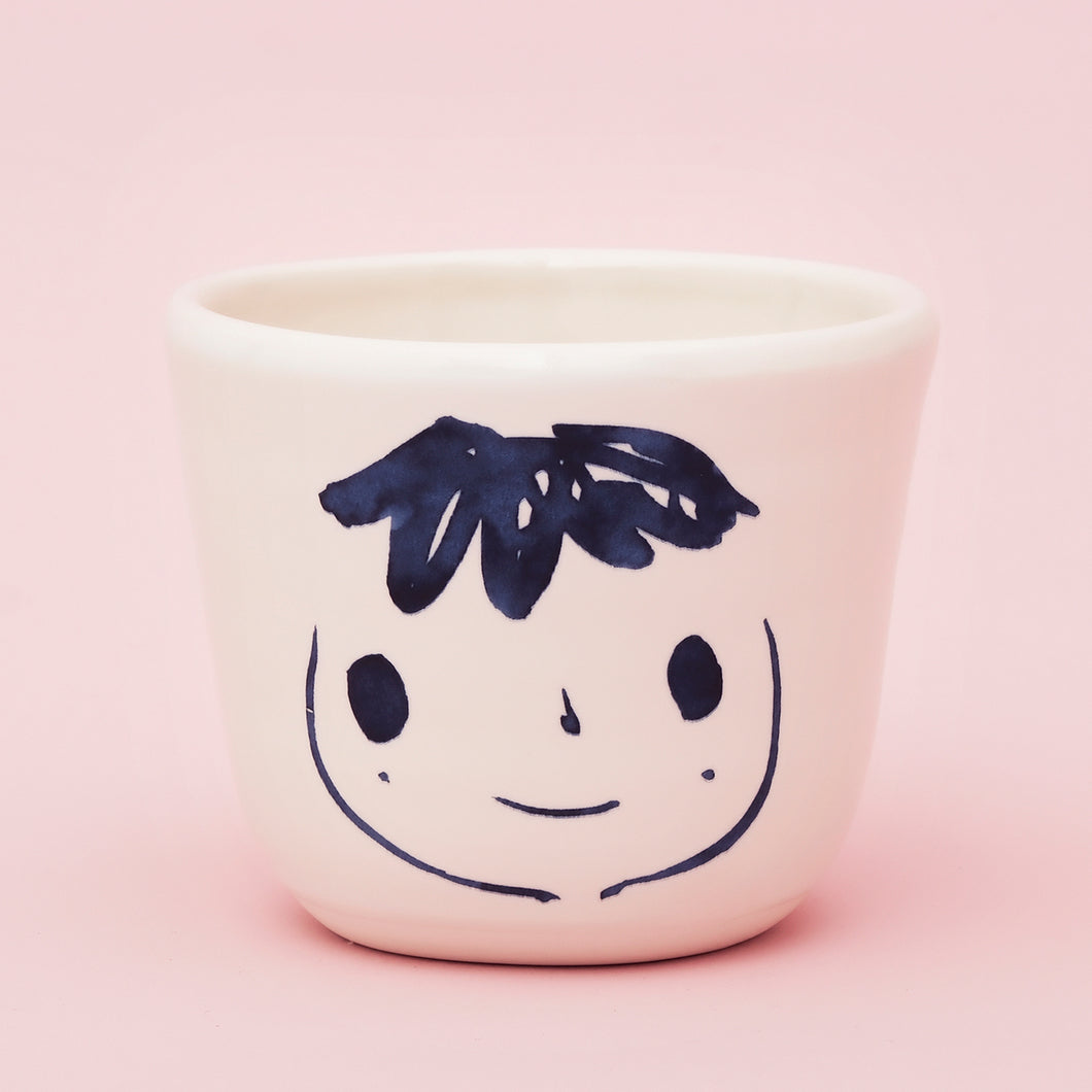 Brut Cake 100 Smiling Mugs Finn 9.5cm
