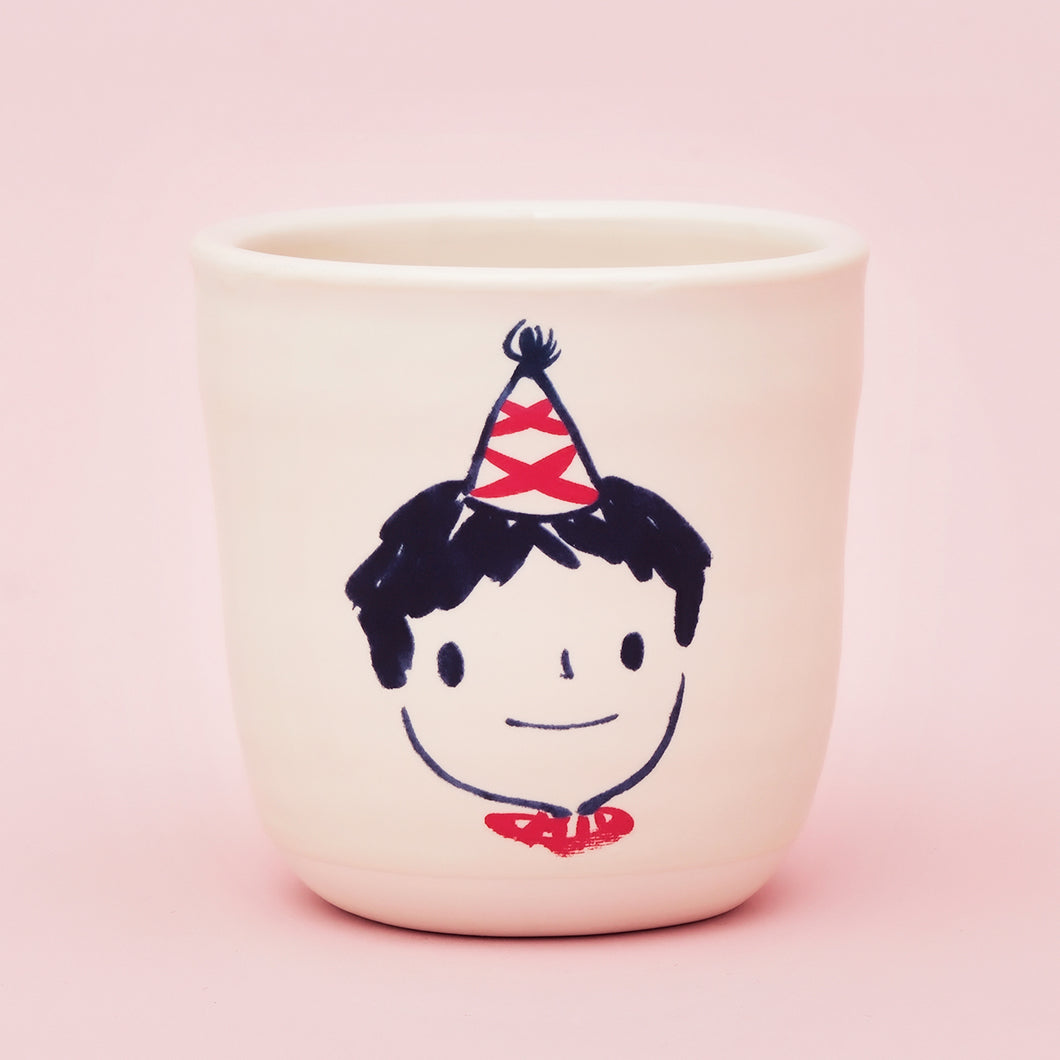 Brut Cake 100 Smiling Mugs Stan 8.5cm