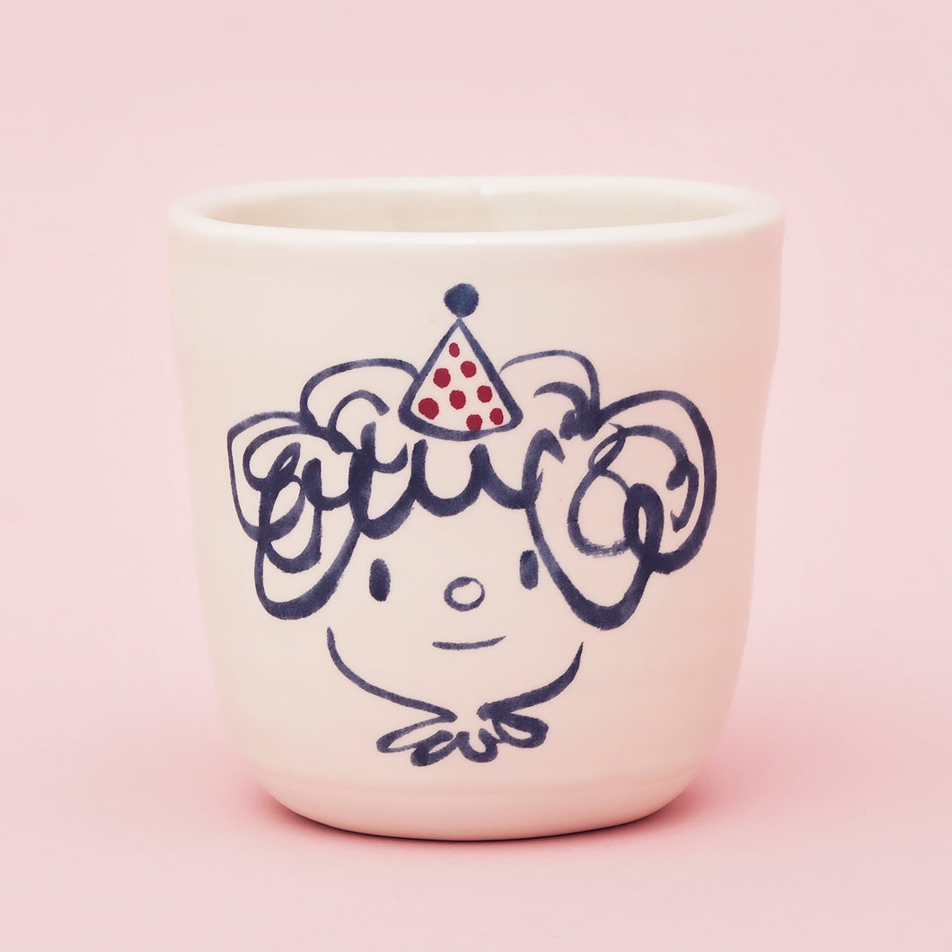 Brut Cake 100 Smiling Mugs Joey 8.5cm