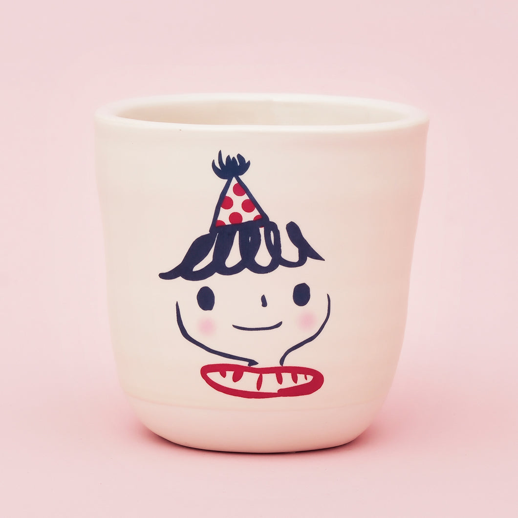 Brut Cake 100 Smiling Mugs Kimi 8.5cm