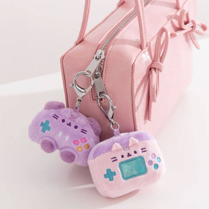 Blind Box: Pusheen Gamer Girl Series #24