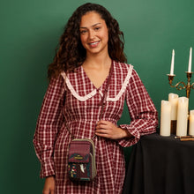 Load image into Gallery viewer, Vendula Mystic Wicks Candle and Wandmakers Callaway Bag
