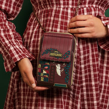 Load image into Gallery viewer, Vendula Mystic Wicks Candle and Wandmakers Callaway Bag
