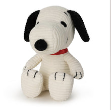 Load image into Gallery viewer, Peanuts Snoopy Corduroy Cream in Display 12cm
