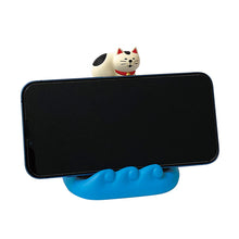 Load image into Gallery viewer, Decole Concombre Relaxing at Fuji Smartphone Stand - Bicolour Cat

