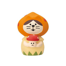 Load image into Gallery viewer, Decole Concombre Figurine - Mushroom Forest - Cat Hood Mushroom Orange
