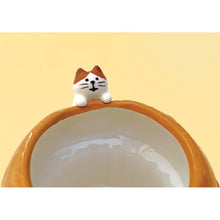 Load image into Gallery viewer, Decole Concombre Yamaneko Bakery Mug - Muffin
