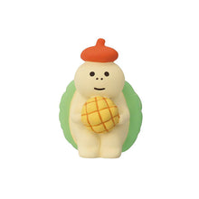 Load image into Gallery viewer, Decole Concombre Figurine - Yamaneko Bakery - Melon Bread Turtle
