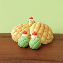 Load image into Gallery viewer, Decole Concombre Figurine - Yamaneko Bakery - Melon Bread Turtle
