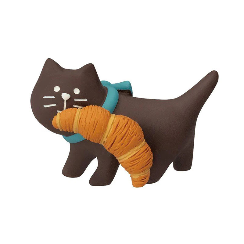 Decole Concombre Figurine - Yamaneko Bakery - Cat With Croissant