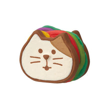 Load image into Gallery viewer, Decole Concombre Figurine - Yamaneko Bakery - Cat Vegetables Sandwich
