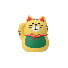 Load image into Gallery viewer, Decole Concombre - Mamefuku Mascot - Lucky Cat Tabby Yellow (Small)

