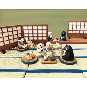 Decole Concombre Figurine - Tea House - Black Cat & Tea 2