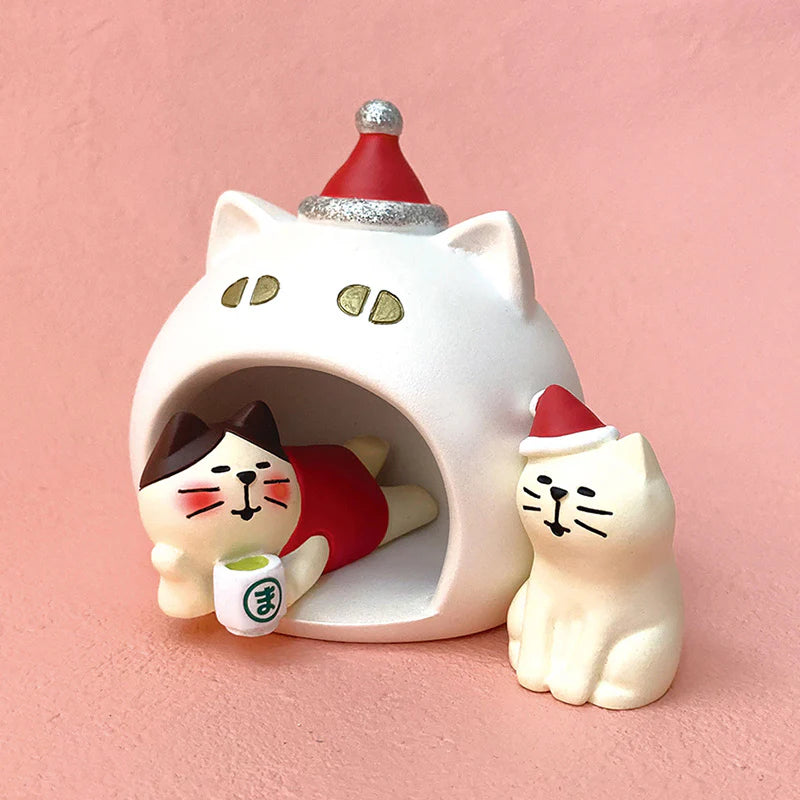 Decole Concombre Figurine - Christmas Party - Snow Cave