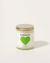Load image into Gallery viewer, Pinkmint Candle Blooming Solo Soy Candle
