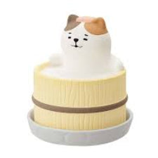 Decole Japan Bath Mascot Eco-Humidifier – Calico Cat