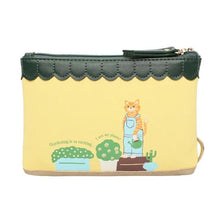 Load image into Gallery viewer, Vendula  The Garden Centre Zipper Coin Purse
