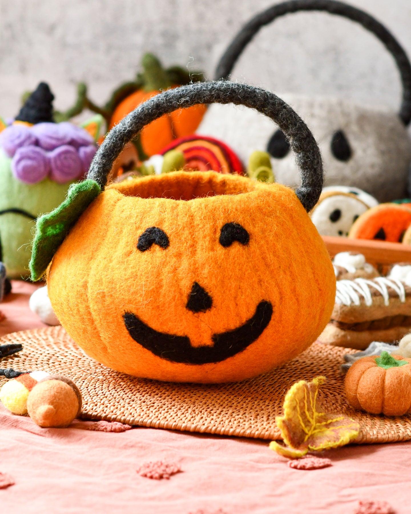 Tara Treasures - Felt Jack O'Lantern Pumpkin Bag