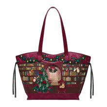 Load image into Gallery viewer, Vendula Christmas Library Stella Tote
