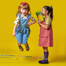 Load image into Gallery viewer, Kikkerland Kidoki Frog Jumpsies French Skipping Multi-Coloured 12.5x1.5x19.5cm
