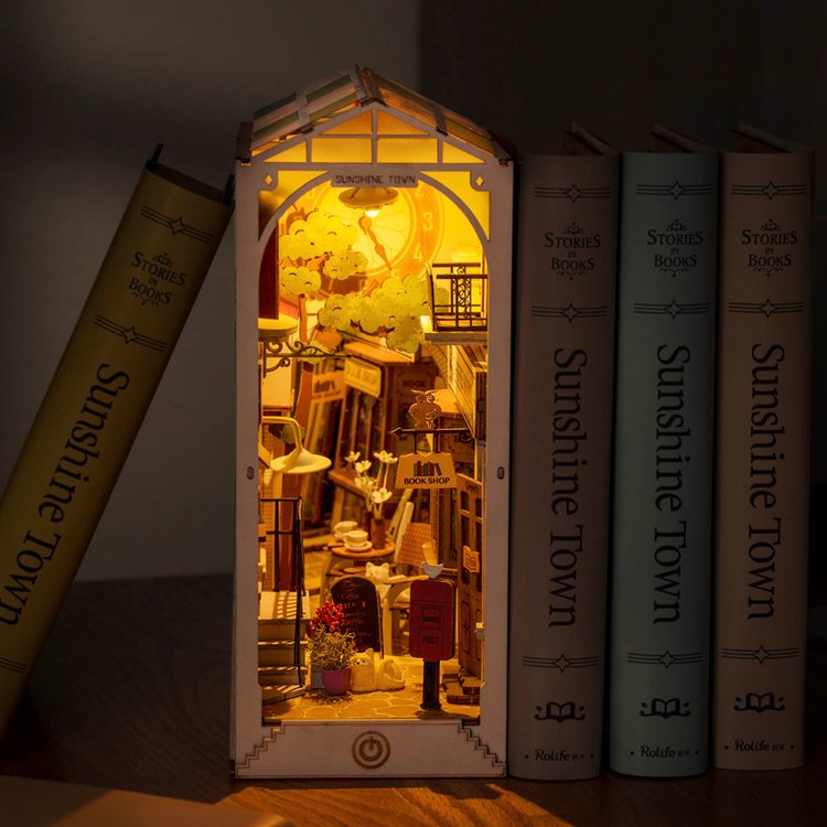 Robotime Rolife DIY Book Nook Sunshine Town TGB02