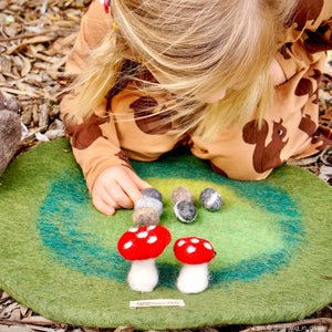 Tara Treasures - Toadstool Mushroom Play Mat Playscape