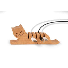 Load image into Gallery viewer, Kikkerland Kitty Cable Organiser Natural 12x2.5x6.5cm
