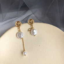 Load image into Gallery viewer, Luninana Earrings -  Classic Coin Pearl Earrings YBY008
