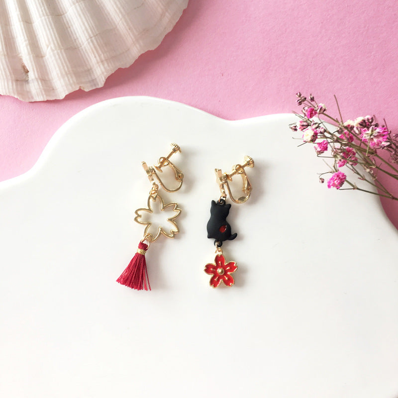 Luninana Clip-on Earrings - The Black Sakura Cat YBY012