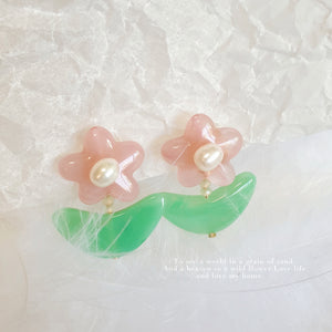 Luninana Clip-on Earrings -  Pink Jade Flower with Pearl Earrings LL024