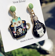 Load image into Gallery viewer, Luninana Earrings - Happy Cat Earrings- Chartreux XJ002
