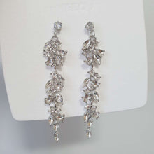 Load image into Gallery viewer, Luninana Earrings - Crystal Shiny Twig willow Earrings YX020
