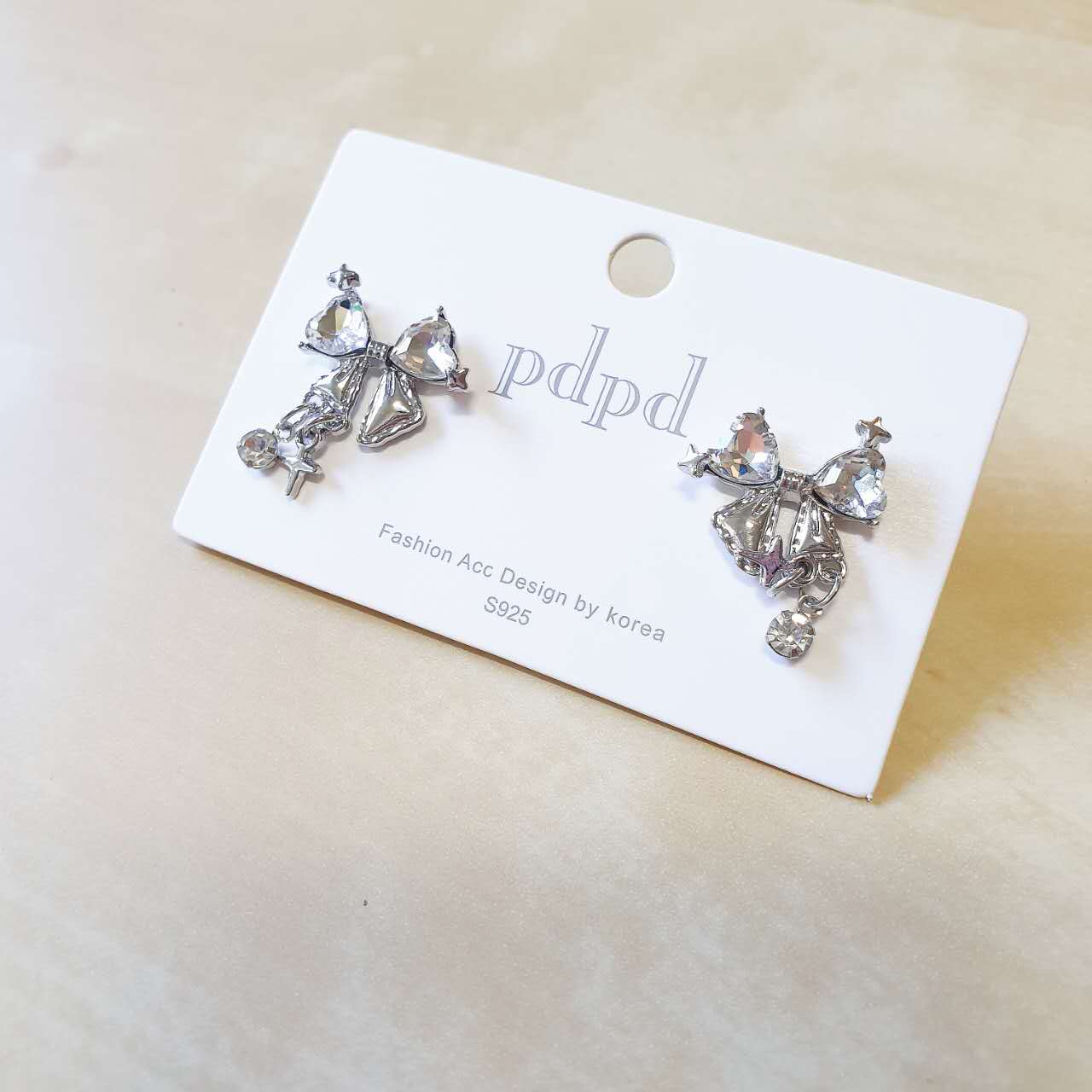 Luninana Earrings - Crystal Bow Tie Earrings YX021