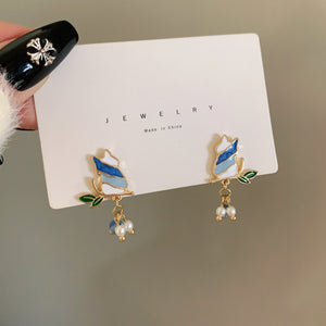 Luninana Earrings - Blue Cat with Tassel Pearls Earrings YBY085