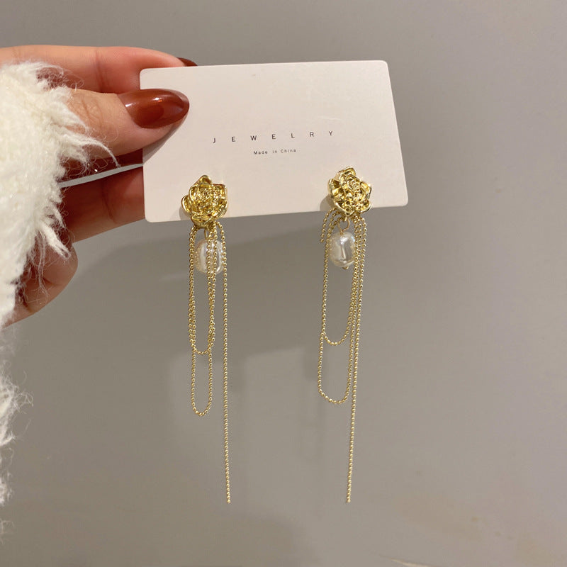 Luninana Earrings -  Elegant Golden Pearl Earrings YBY028