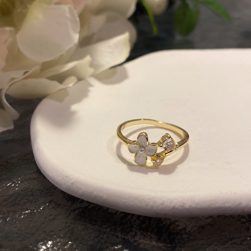 Luninana Ring - Shining Floral Pearl Ring YBY035