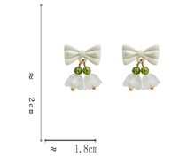 Load image into Gallery viewer, Luninana Earrings - Double White Bluebell Flowers Earrings YBY059
