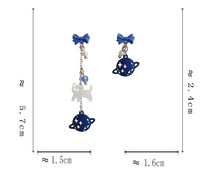 Load image into Gallery viewer, Luninana Earrings - Blue Space Kitten YBY065
