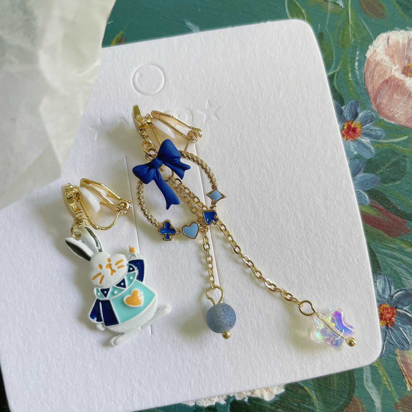 Luninana Clip-on Earrings - Bunny Jack of Heart YBY052