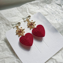 Load image into Gallery viewer, Luninana Clip-on Earrings -  Majestic Red Heart Earrings LL011
