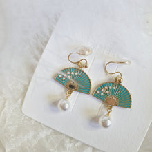 Load image into Gallery viewer, Luninana Clip-on Earrings -  Oriental Blossom Fan Earrings LL023
